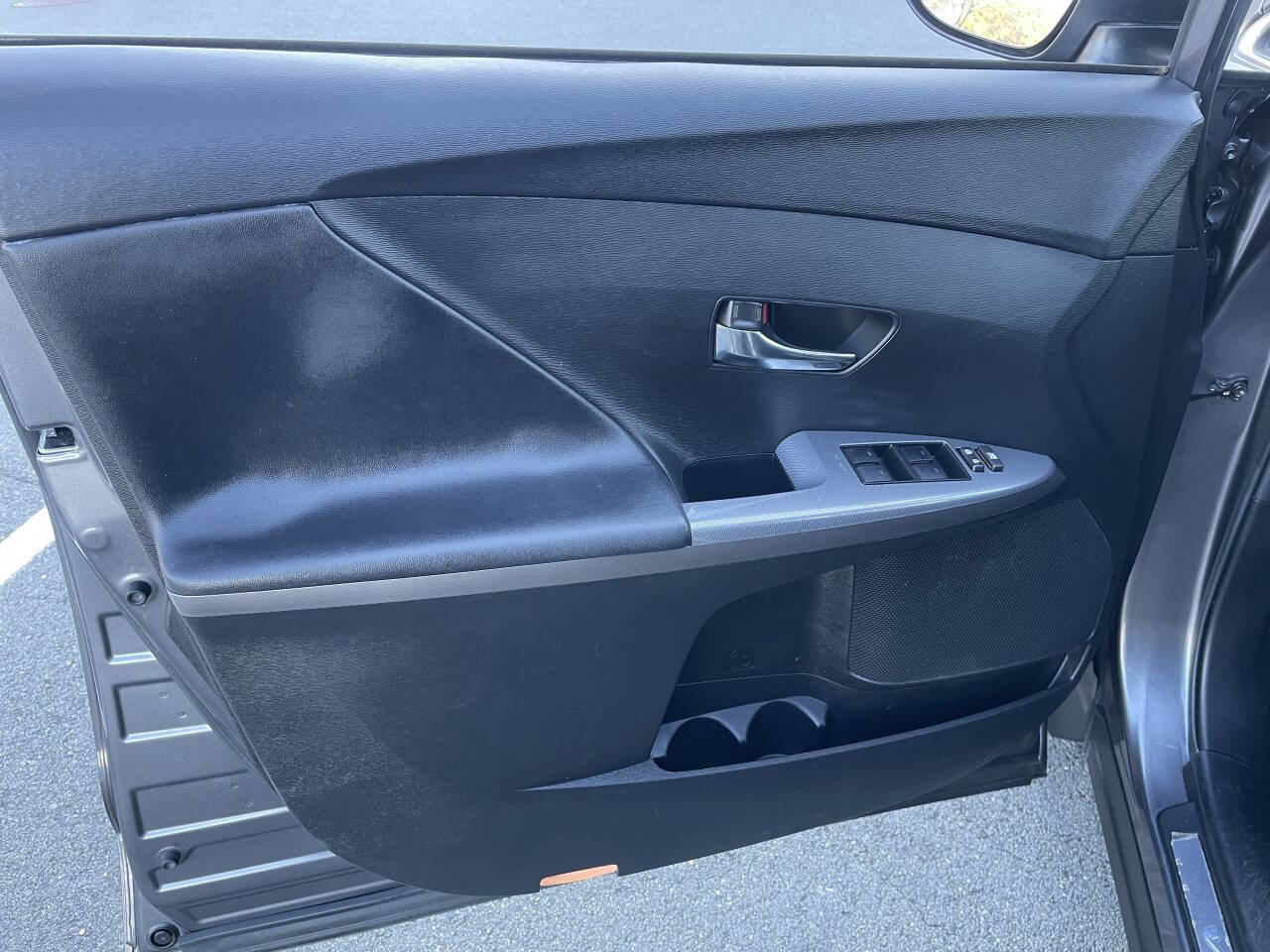 Used 2015 Toyota Venza LE image 10