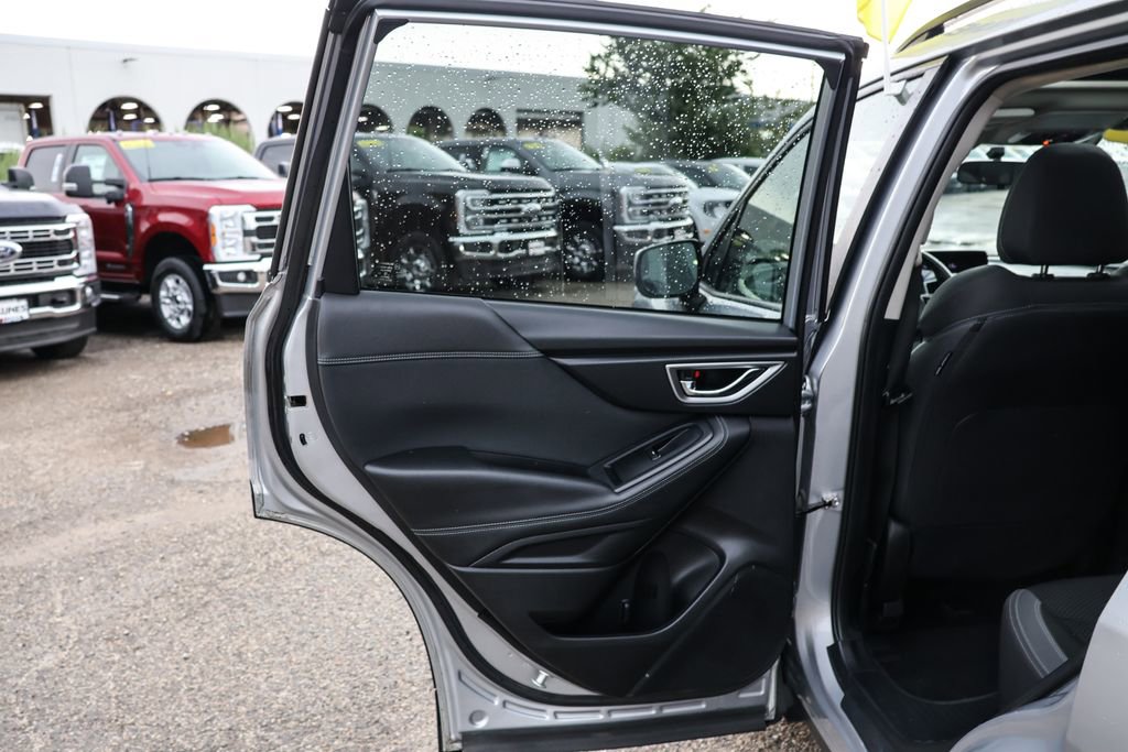 Used 2021 Subaru Forester Premium image 36