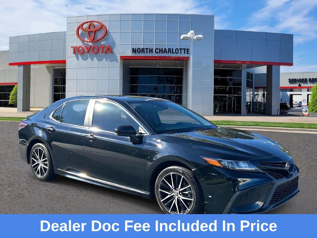 Used 2021 Toyota Camry SE FWD 360° Tour