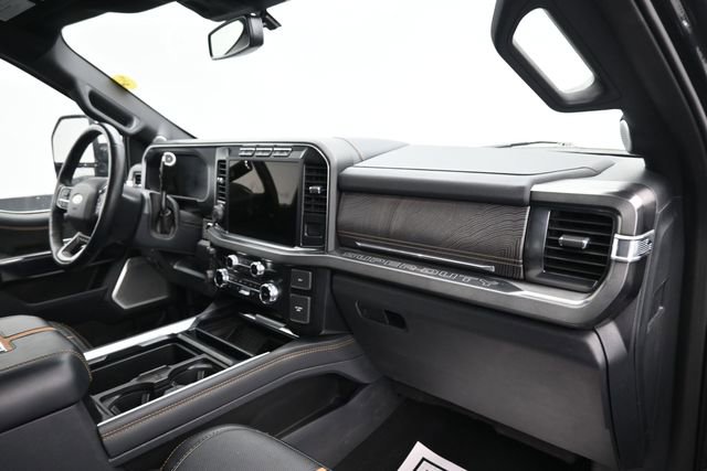 Used 2023 Ford F350 Platinum w/ FX4 Off-Road Package AWD/4WD image 9