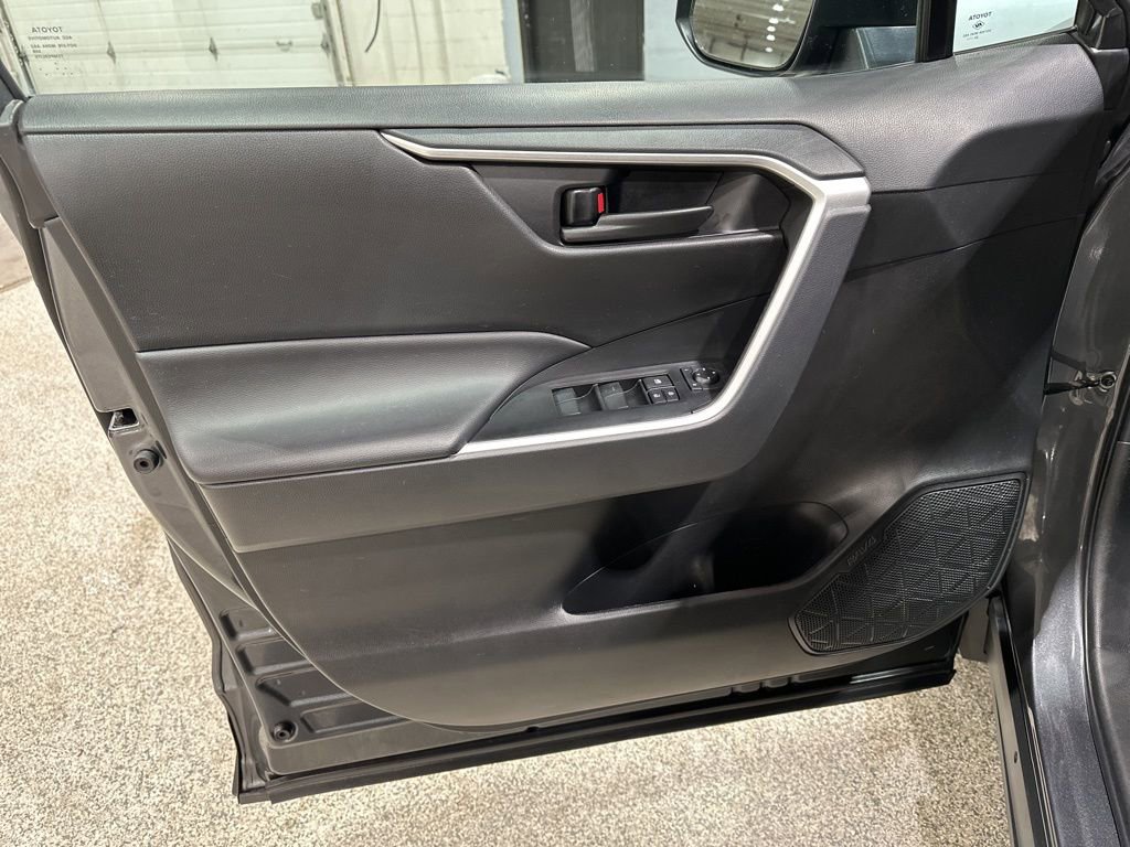 Certified 2023 Toyota RAV4 LE image 13