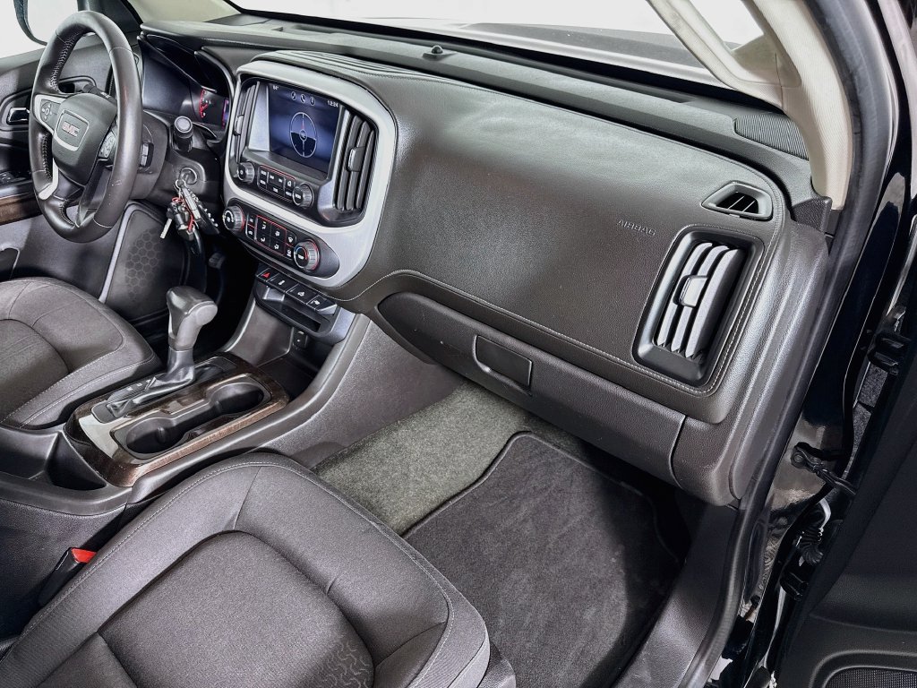 Used 2015 GMC Canyon SLE RWD image 27