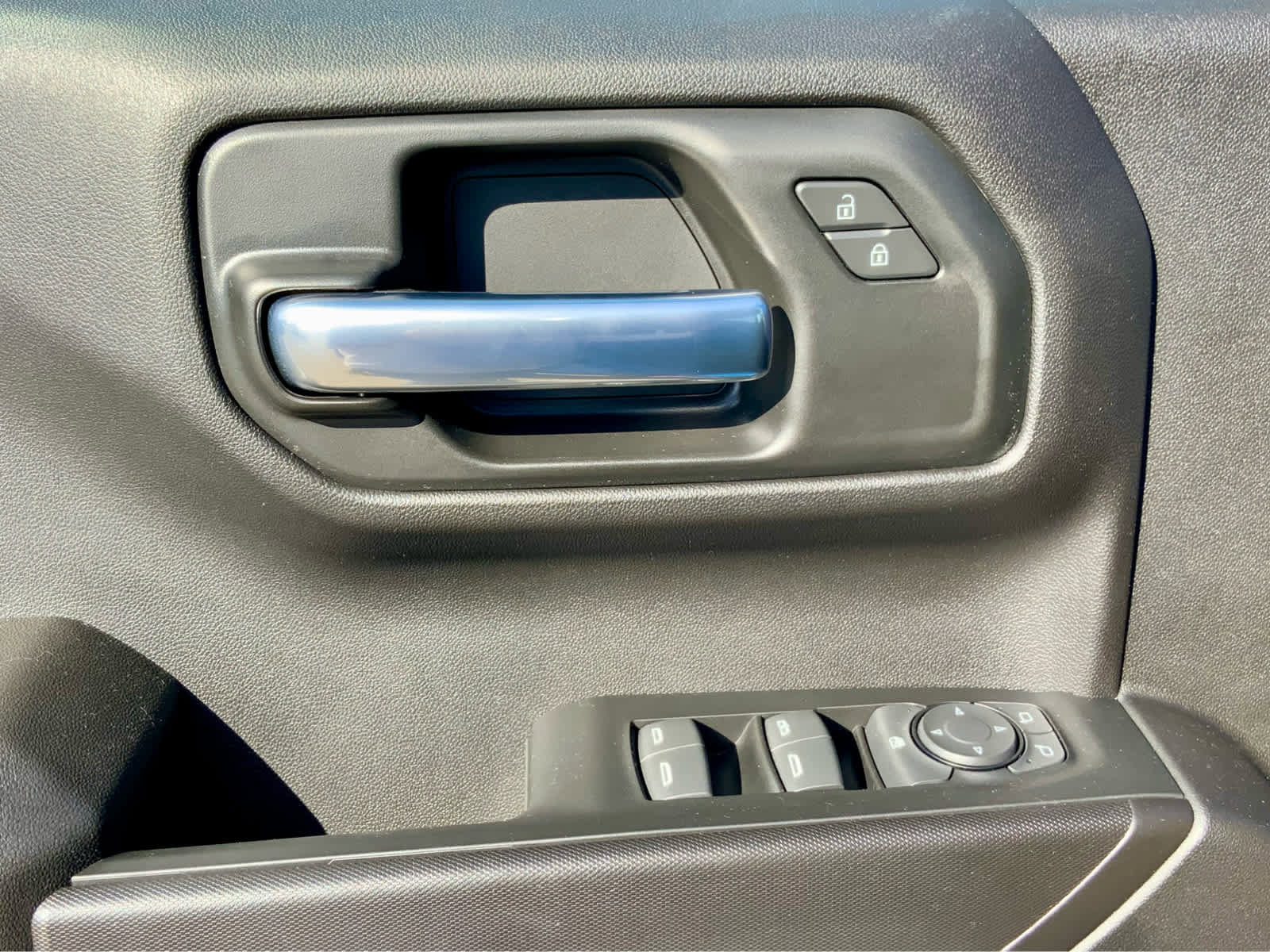 New 2026 Chevrolet Silverado 1500 Custom w/ Turbomax Blackout Package image 50