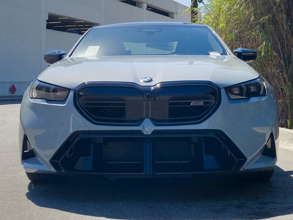 New 2026 BMW M5 w/ Executive Package image 3