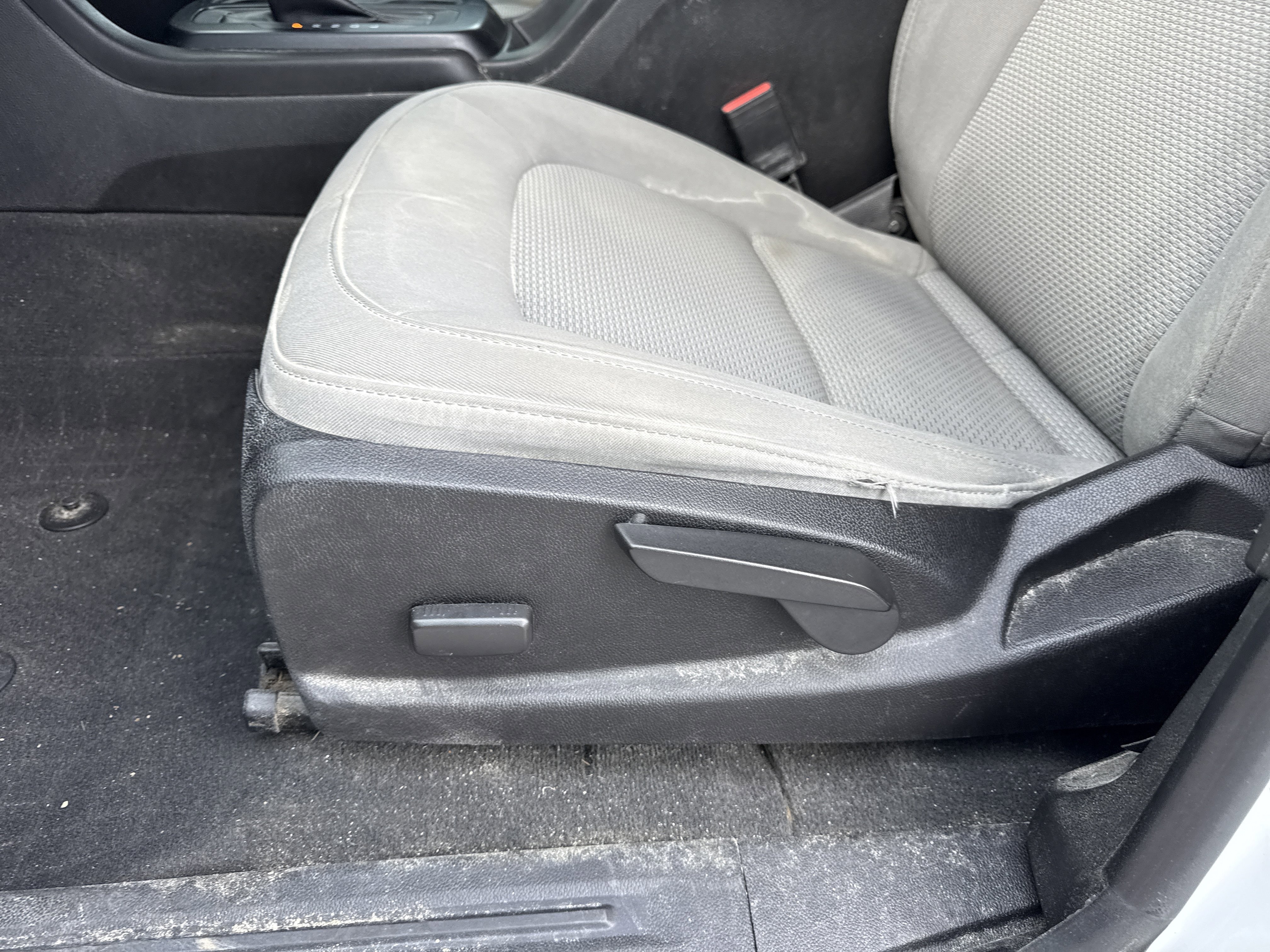 Used 2022 GMC Canyon Elevation Standard w/ Convenience Package image 29