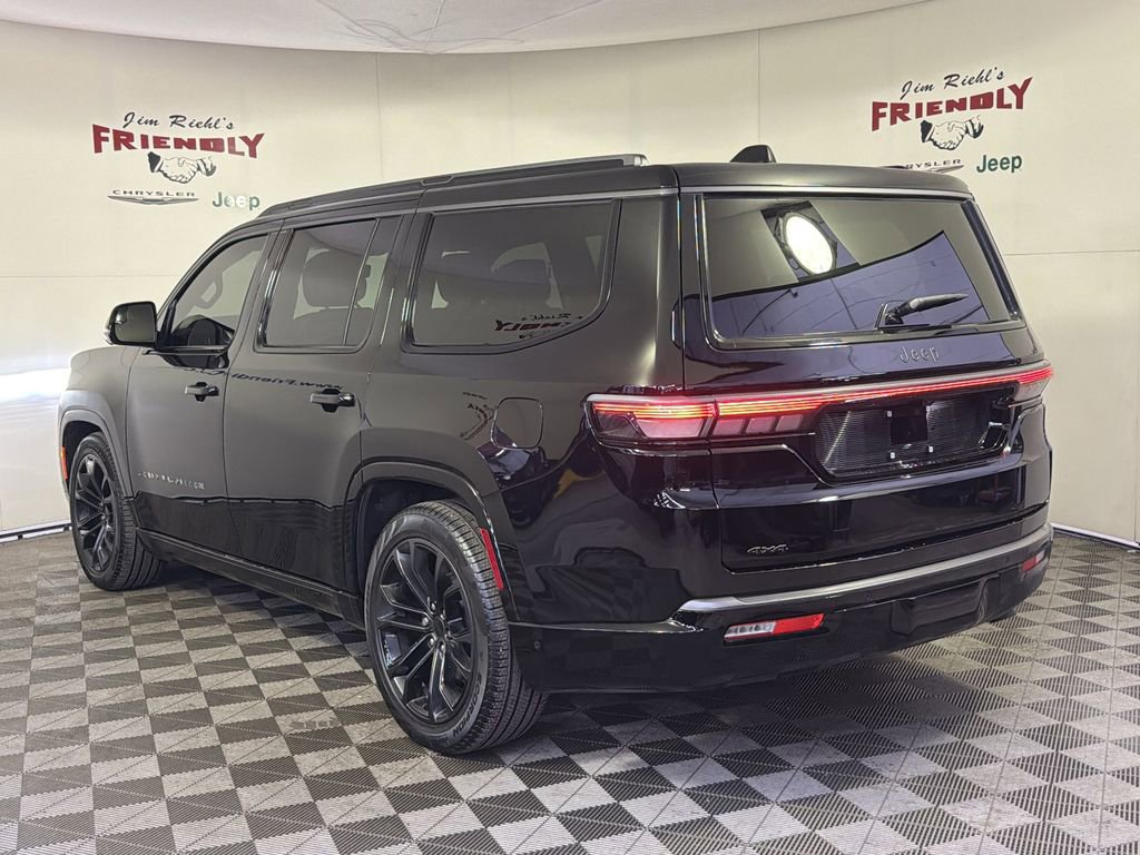 New 2026 Jeep Grand Wagoneer Summit w/ Premium Group III image 4