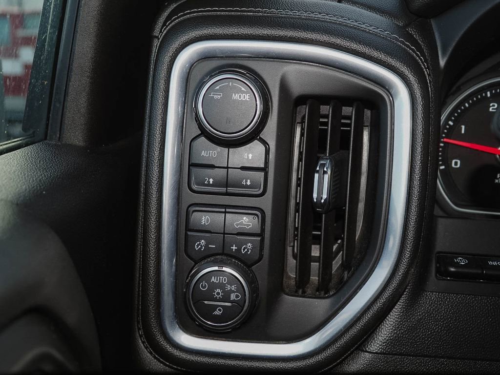 Used 2020 Chevrolet Silverado 2500 High Country w/ Z71 Off-Road Package image 29