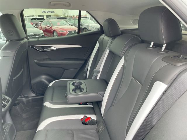 Used 2025 Buick Envision Sport Touring AWD/4WD image 12