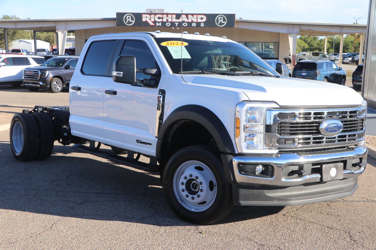 Used 2024 Ford F550 4x4 Crew Cab Super Duty