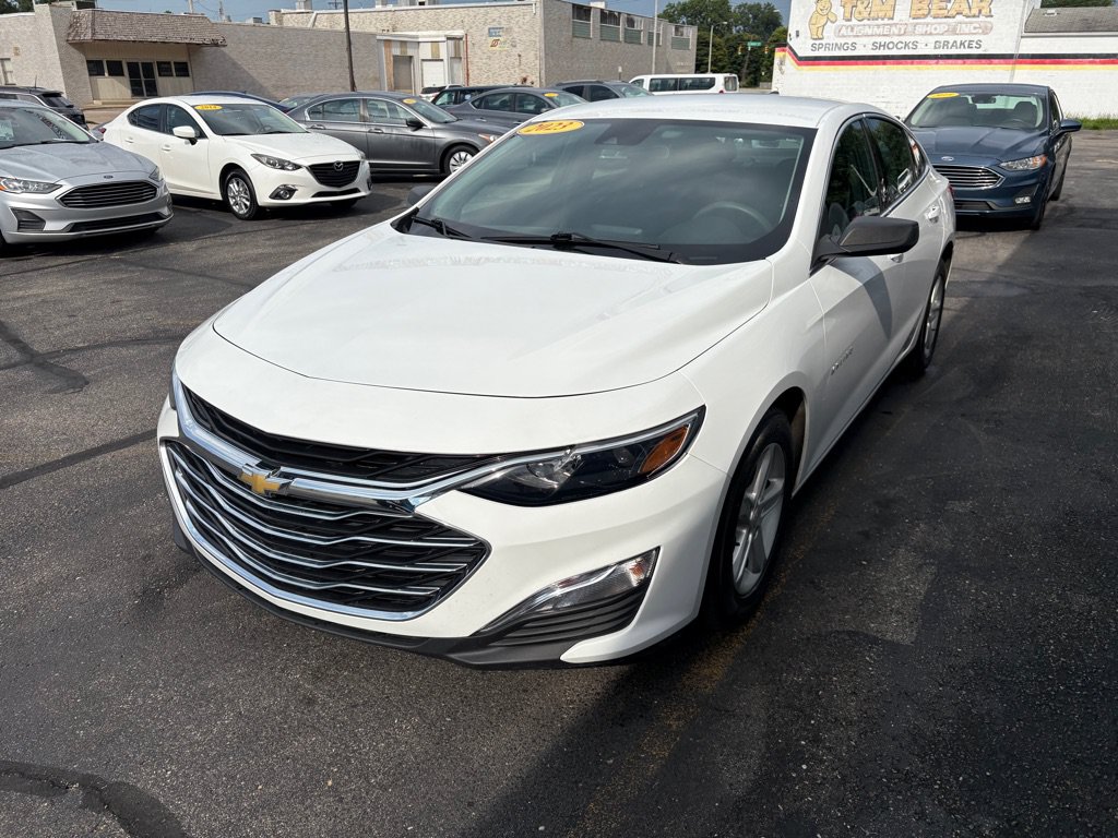Used 2023 Chevrolet Malibu LS FWD image 6