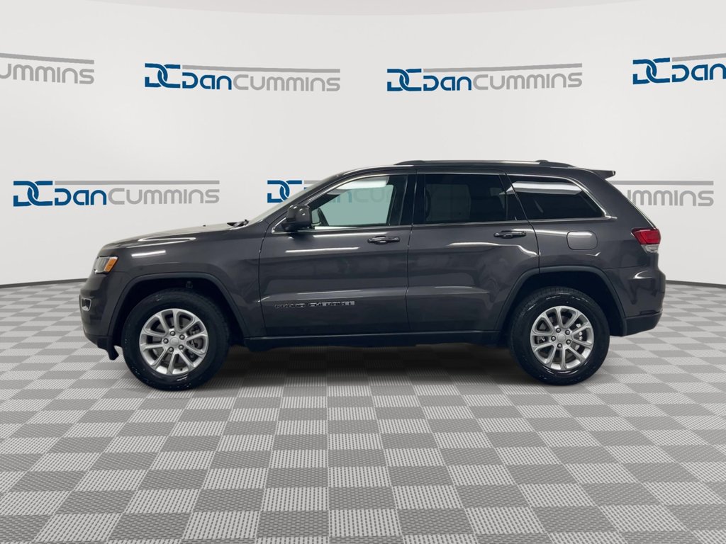 Used 2021 Jeep Grand Cherokee Laredo w/ Security & Convenience Group AWD/4WD image 5