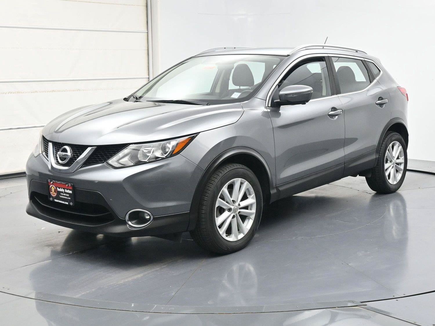 Used 2017 Nissan Rogue Sport SV w/ SV Premium Package