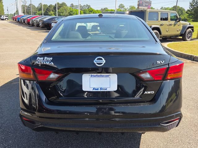 Used 2022 Nissan Altima 2.5 SV AWD/4WD image 11