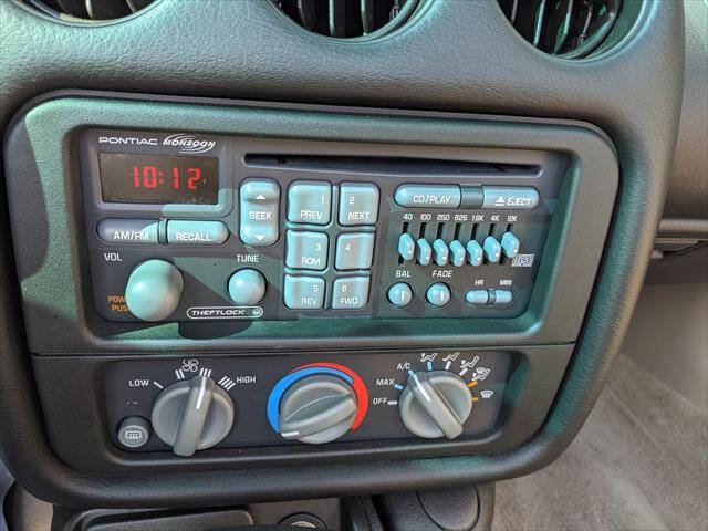 Used 2002 Pontiac Firebird Trans Am RWD image 19