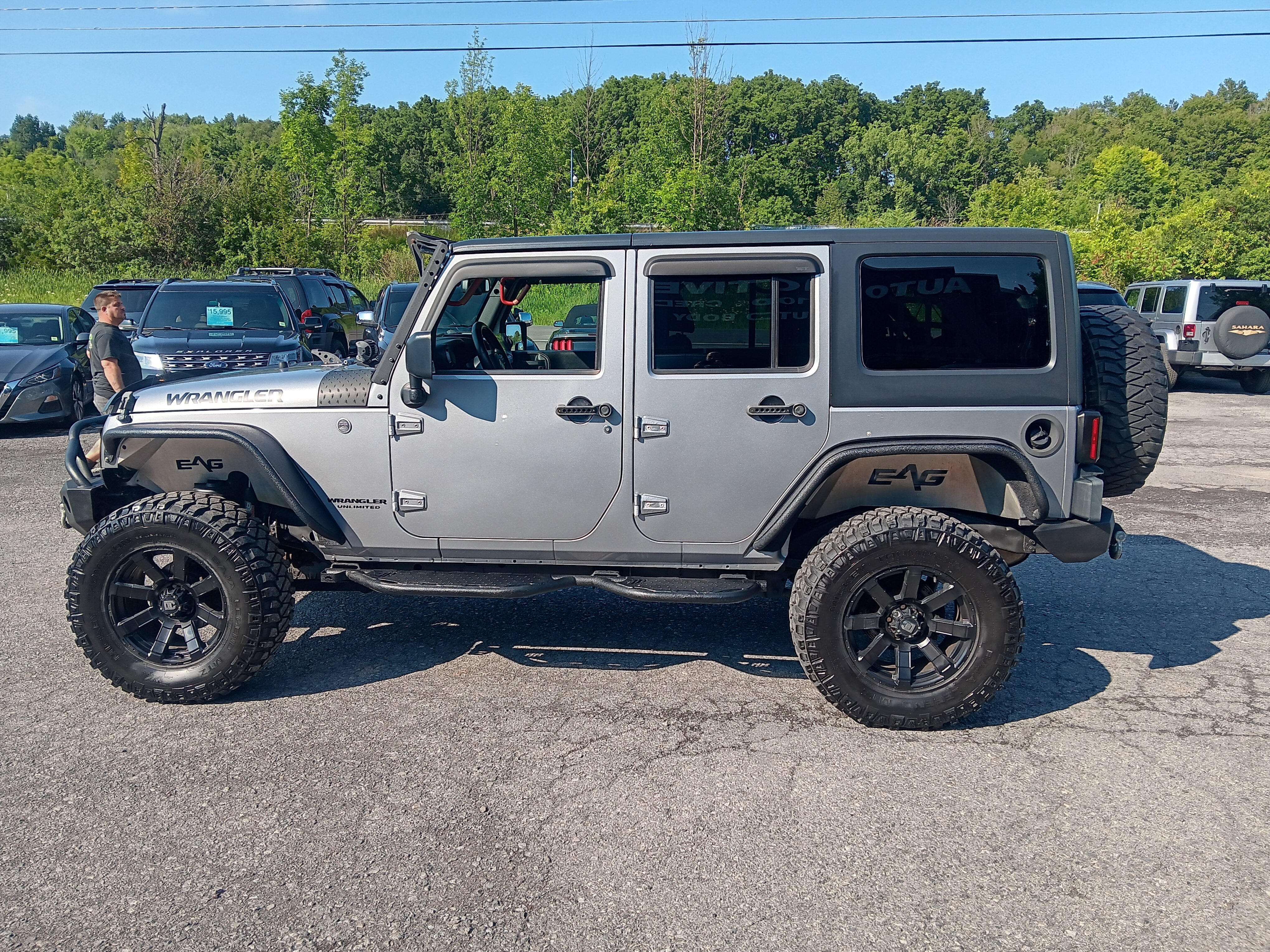 Used 2016 Jeep Wrangler Unlimited Sport w/ Quick Order Package 24S AWD/4WD image 2