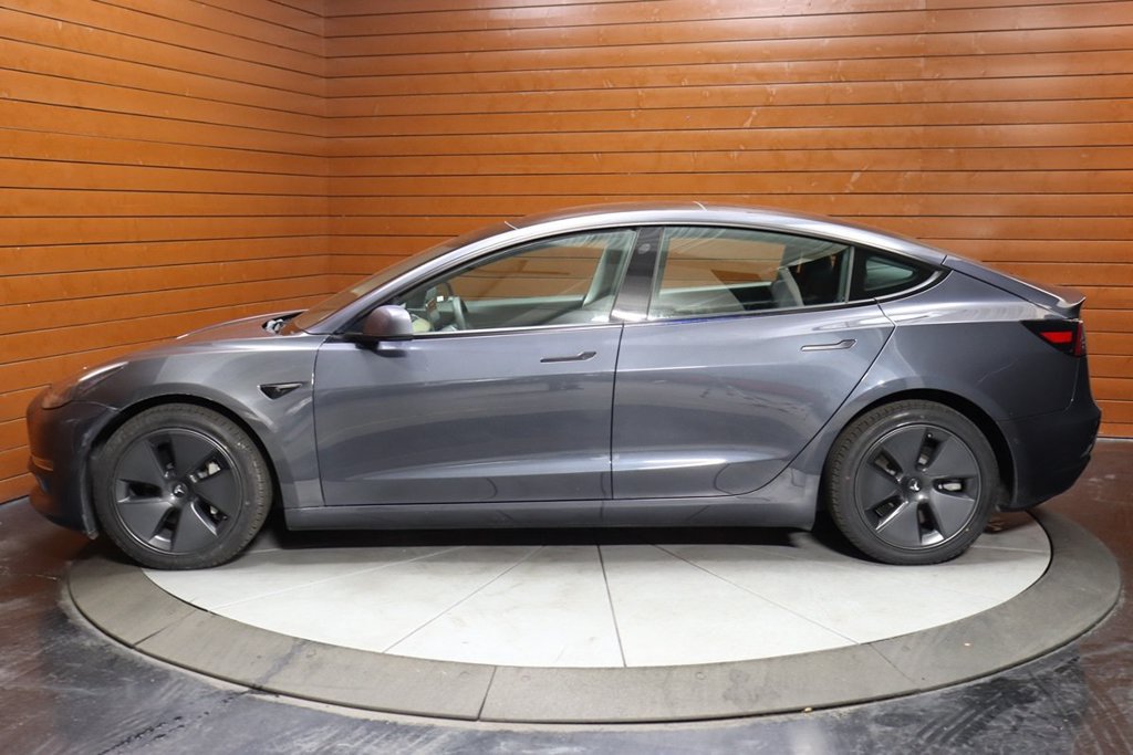 Used 2023 Tesla Model 3 Standard Range RWD image 8