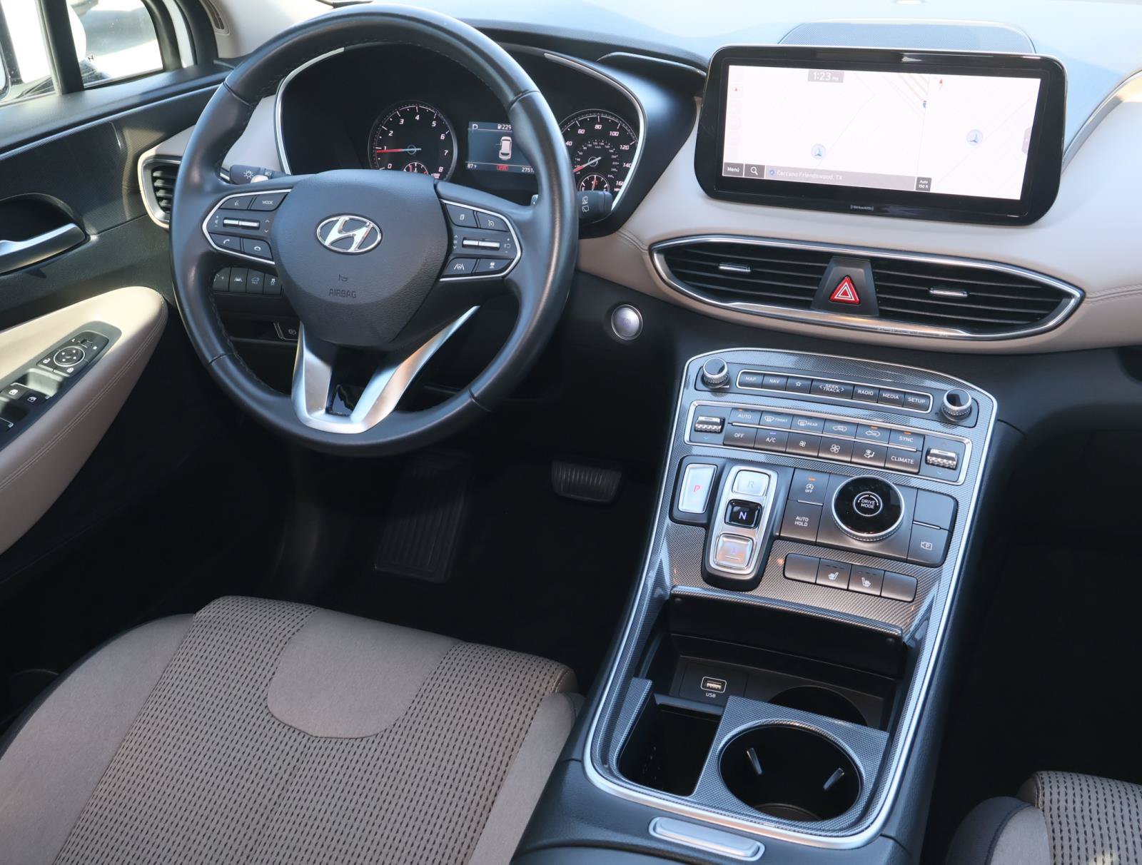 Used 2023 Hyundai Santa Fe SEL FWD image 10