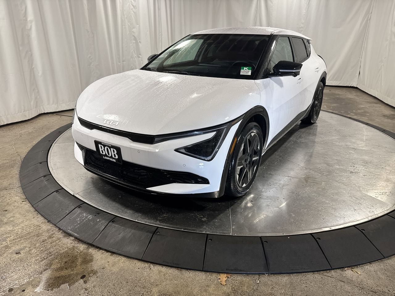 New 2025 Kia EV6 Wind image 1