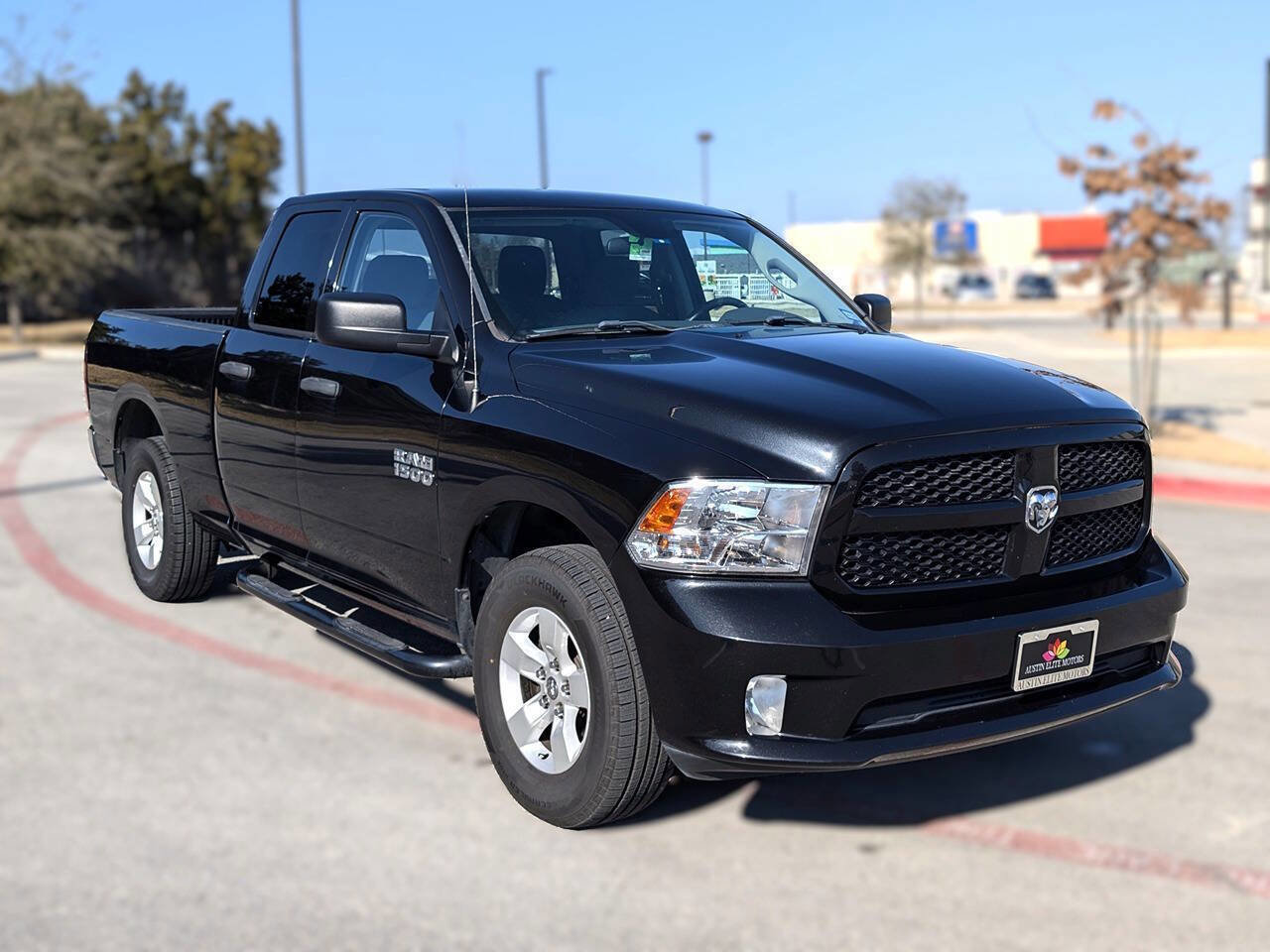 Used 2017 RAM 1500 Express image 4
