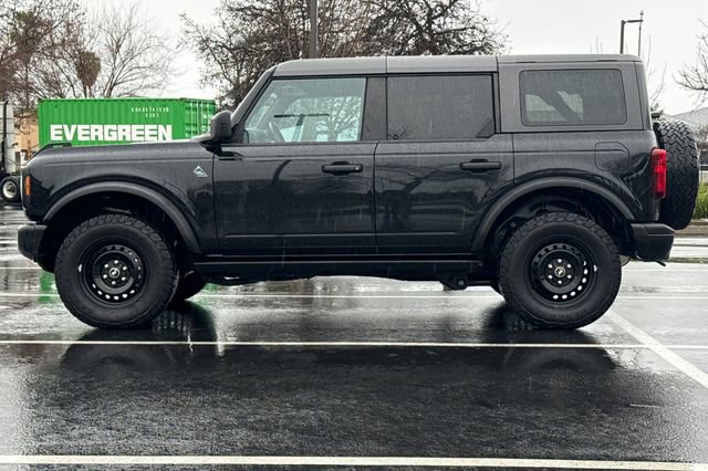 Used 2023 Ford Bronco Black Diamond image 9