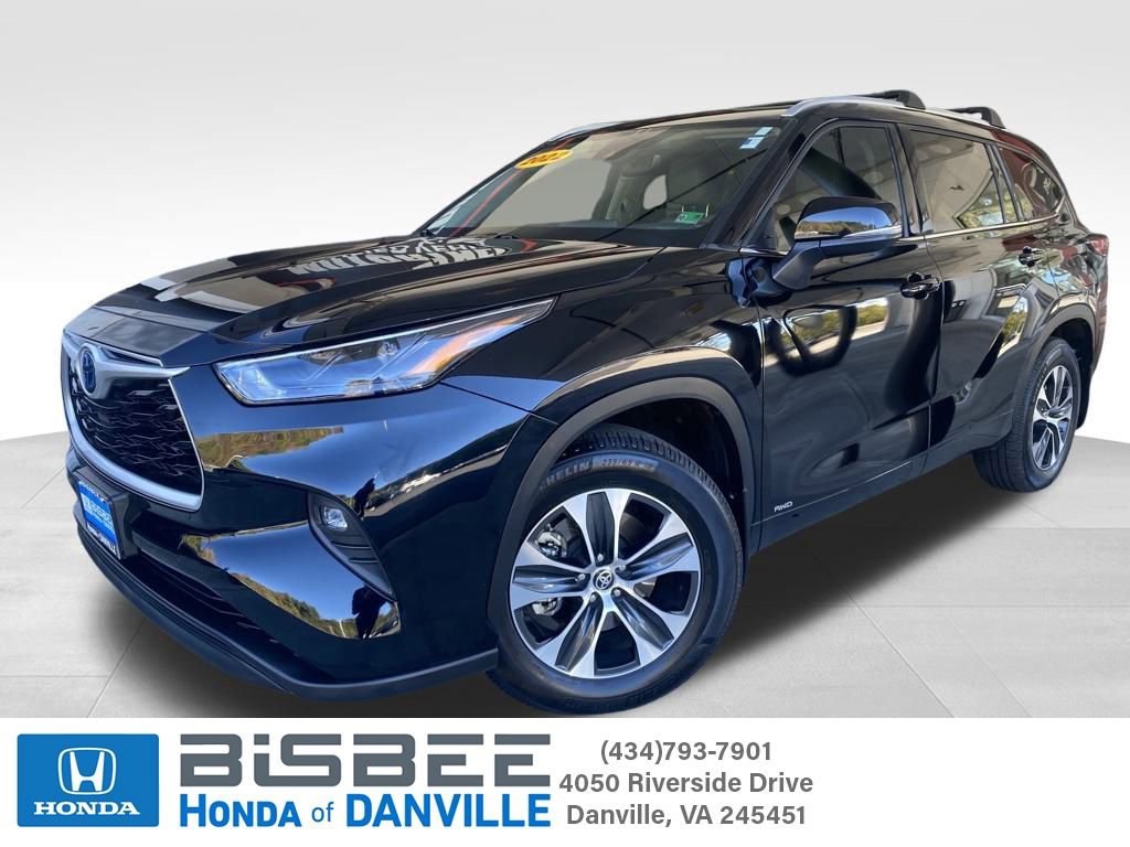 Used 2022 Toyota Highlander XLE