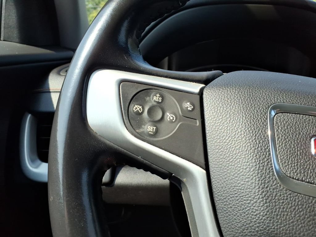 Used 2020 GMC Terrain SLE w/ Driver Convenience Package AWD/4WD image 14