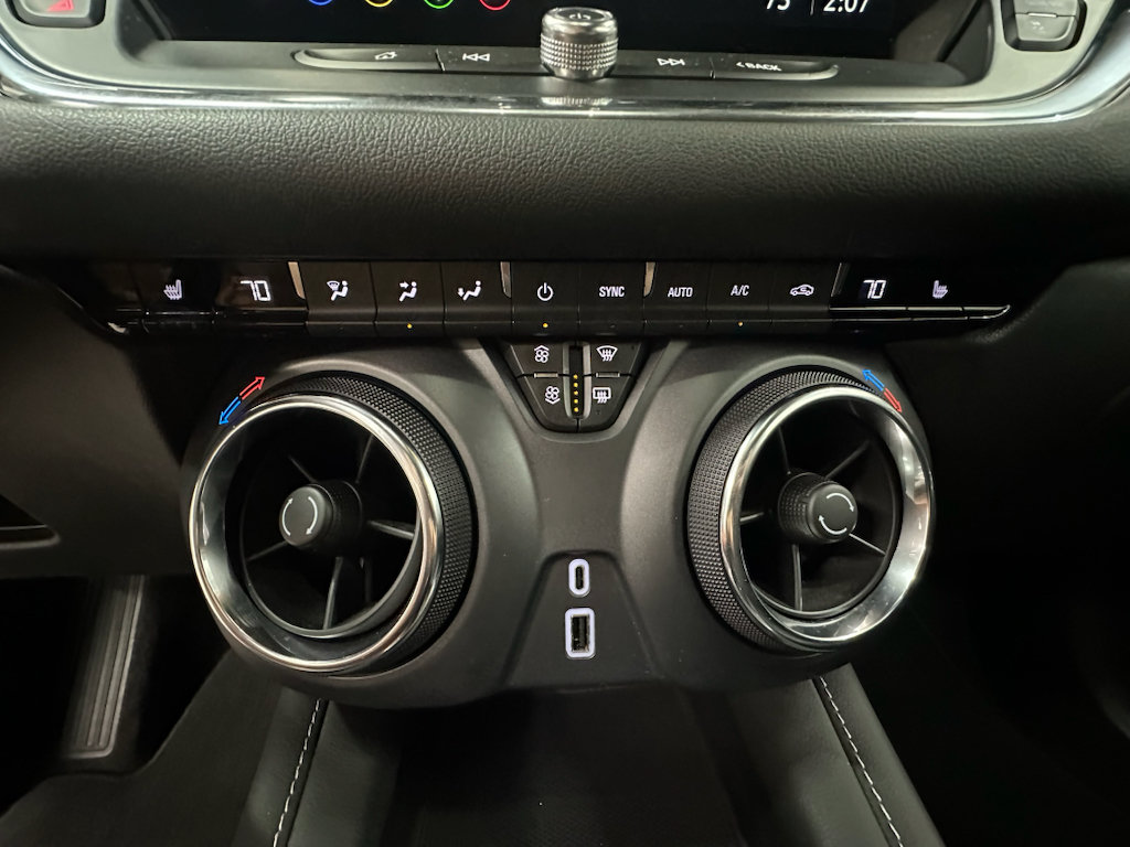 Certified 2023 Chevrolet Blazer LT w/ Midnight/Sport Edition FWD image 33