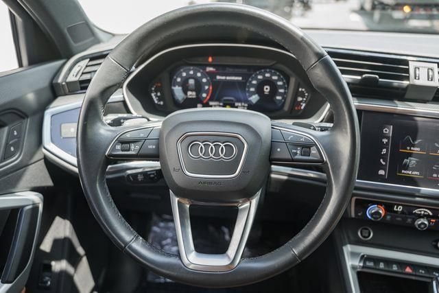Used 2021 Audi Q3 2.0T Premium Plus w/ Premium Plus Package AWD/4WD image 31