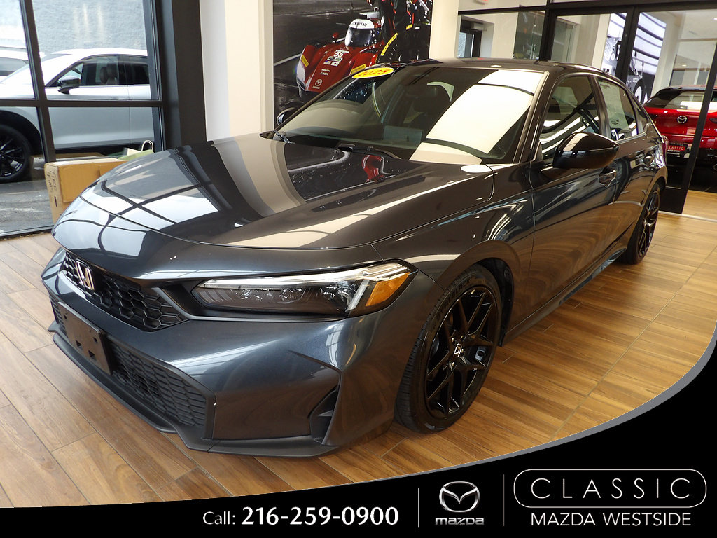 Used 2025 Honda Civic Sport image 1