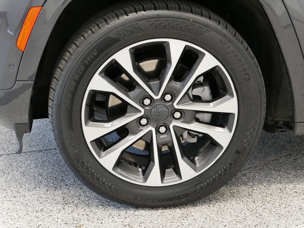 Used 2022 Jeep Grand Cherokee Overland image 52