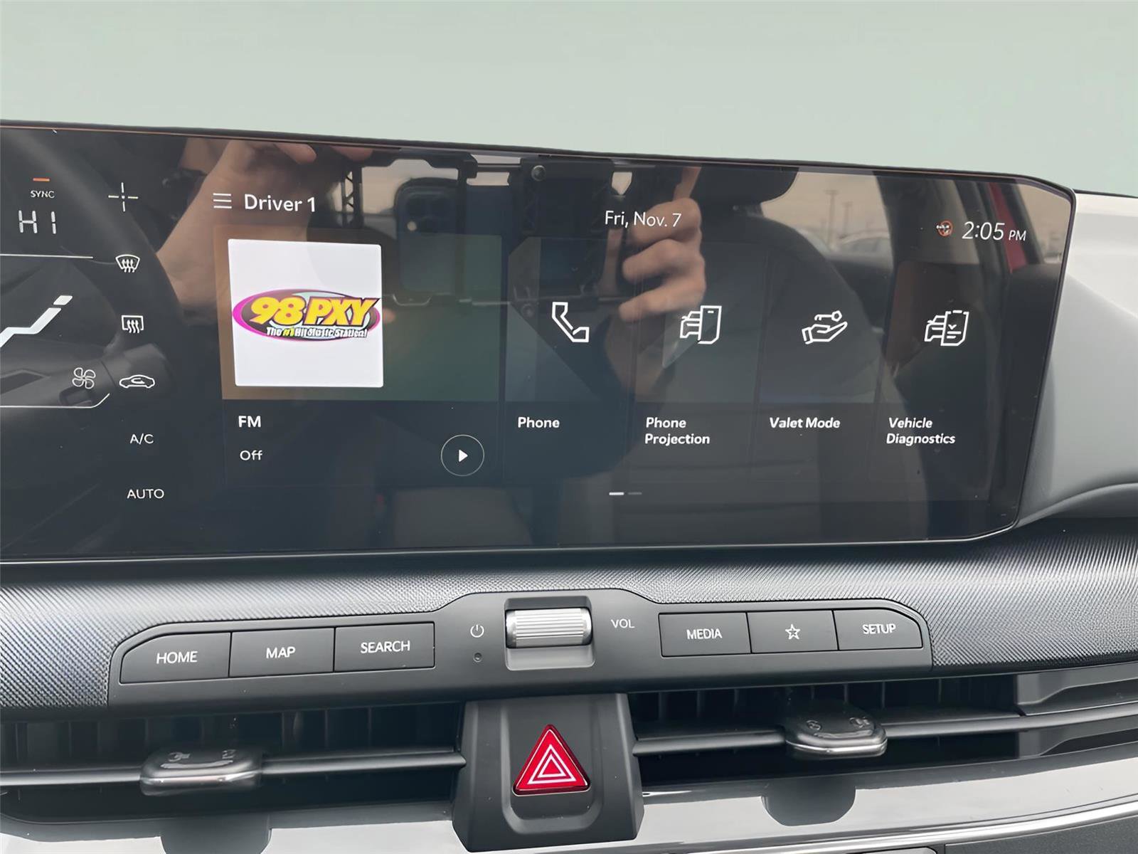 Used 2025 Kia K4 EX image 28