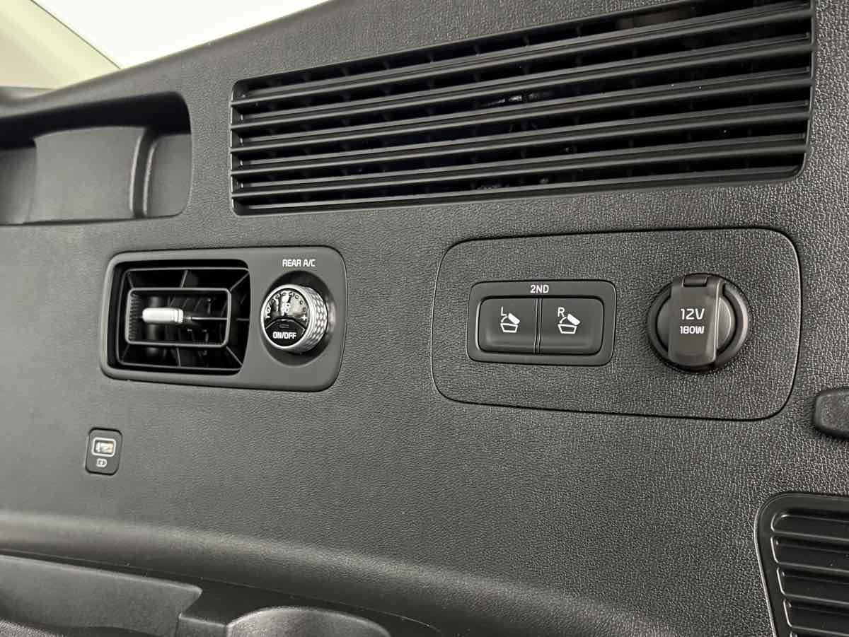 Used 2021 Kia Sorento EX image 28