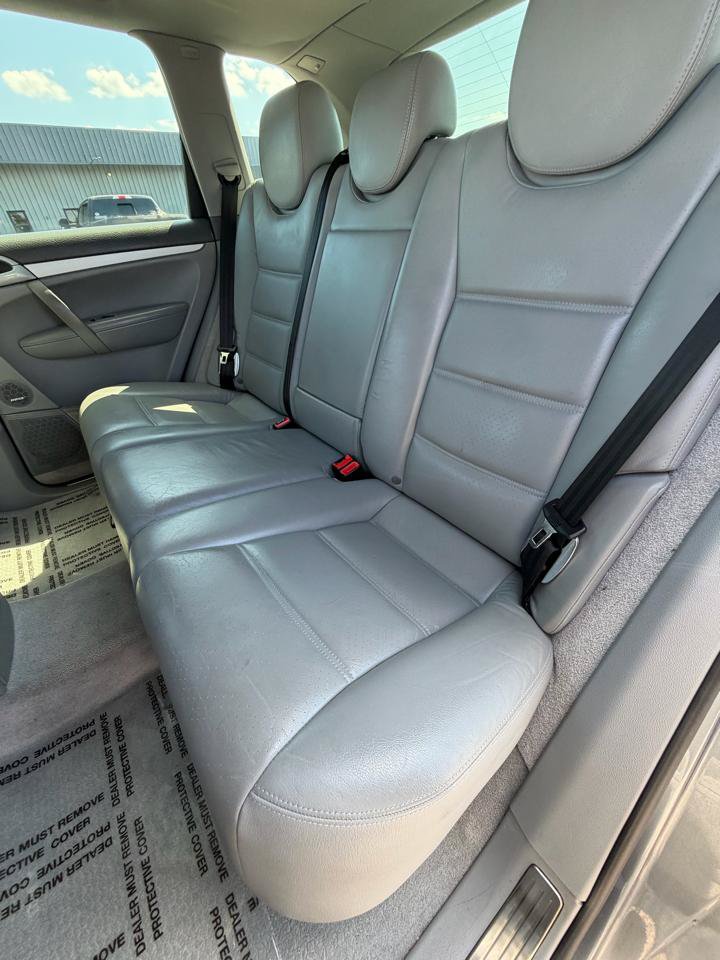 Used 2004 Porsche Cayenne S AWD/4WD image 43