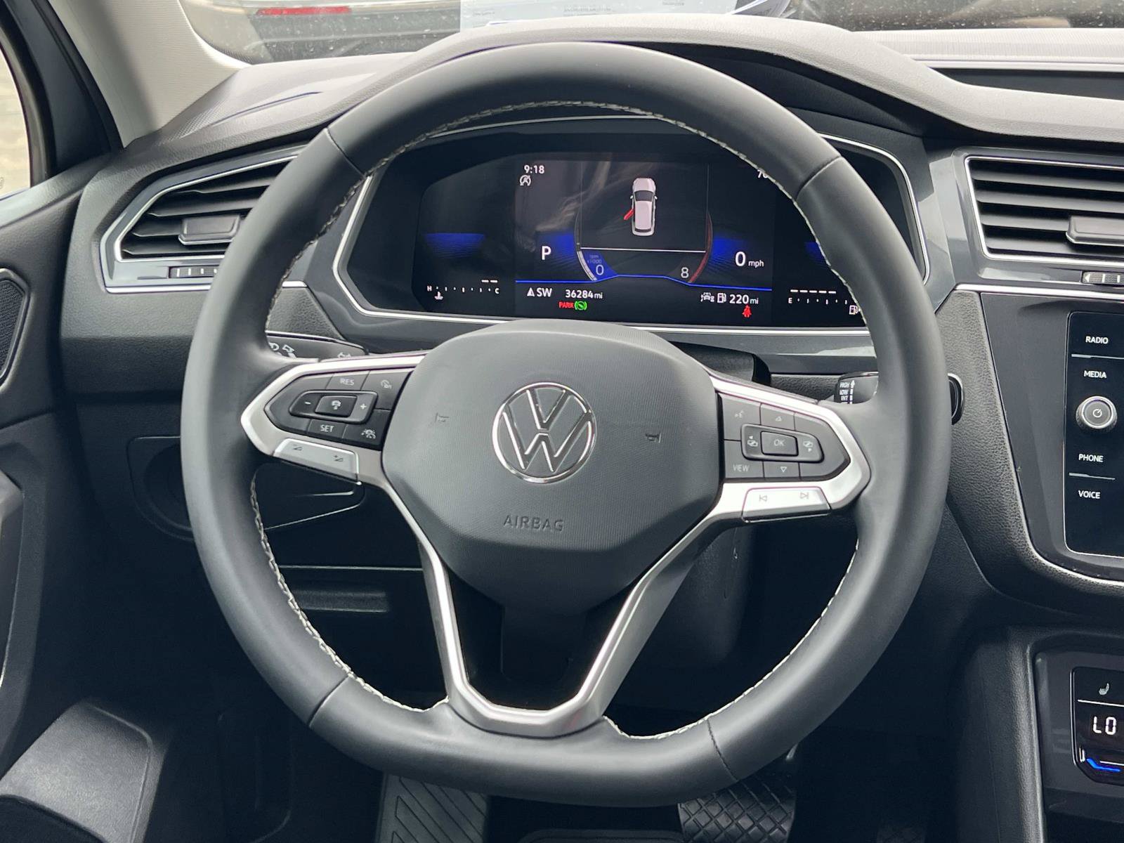 Certified 2023 Volkswagen Tiguan SE FWD image 8