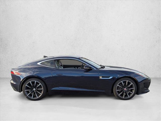 Used 2016 Jaguar F-TYPE Coupe image 4