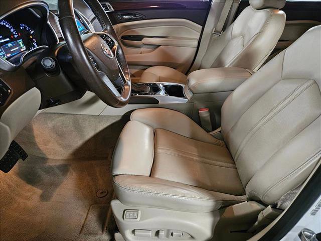 Used 2015 Cadillac SRX Luxury w/ Driver Awareness Package image 16