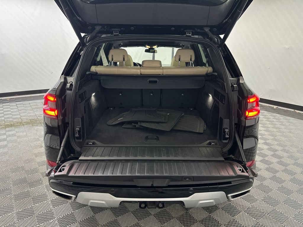 Used 2020 BMW X5 sDrive40i w/ Premium Package RWD image 20