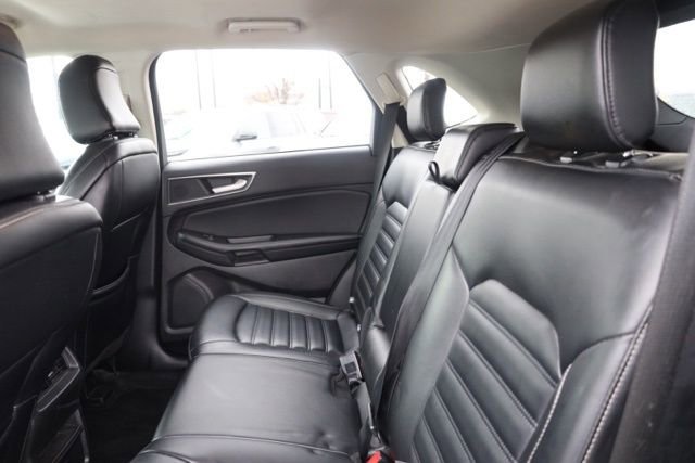 Used 2023 Ford Edge SEL image 30