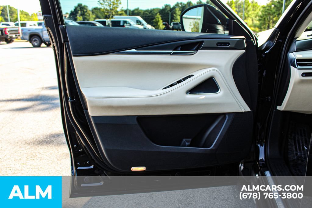 Used 2023 INFINITI QX60 Luxe w/ Performance Audio Package FWD image 35