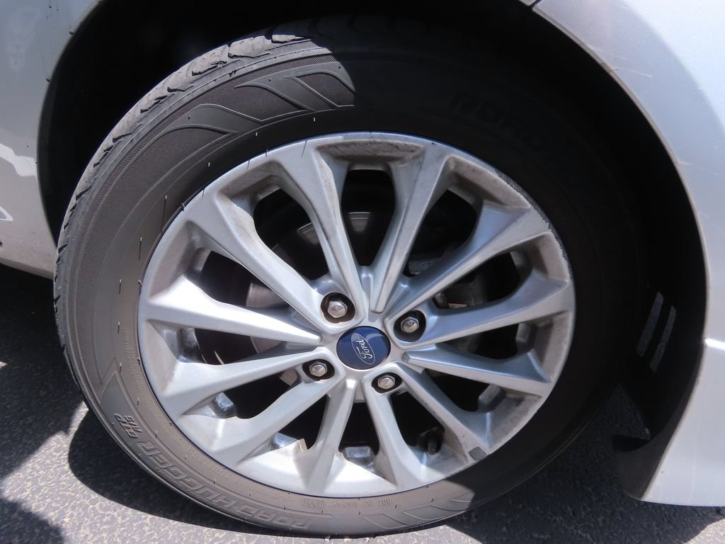 Used 2014 Ford Fiesta SE w/ Equipment Group 201A FWD image 18