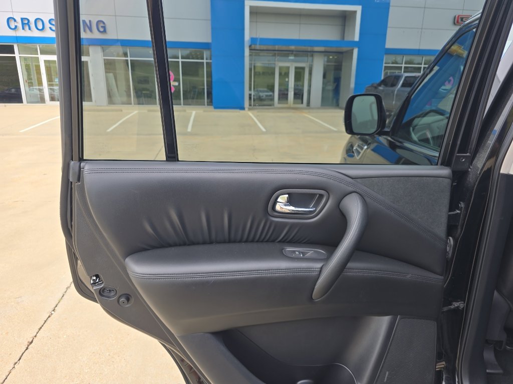 Used 2022 Nissan Armada SV RWD image 11