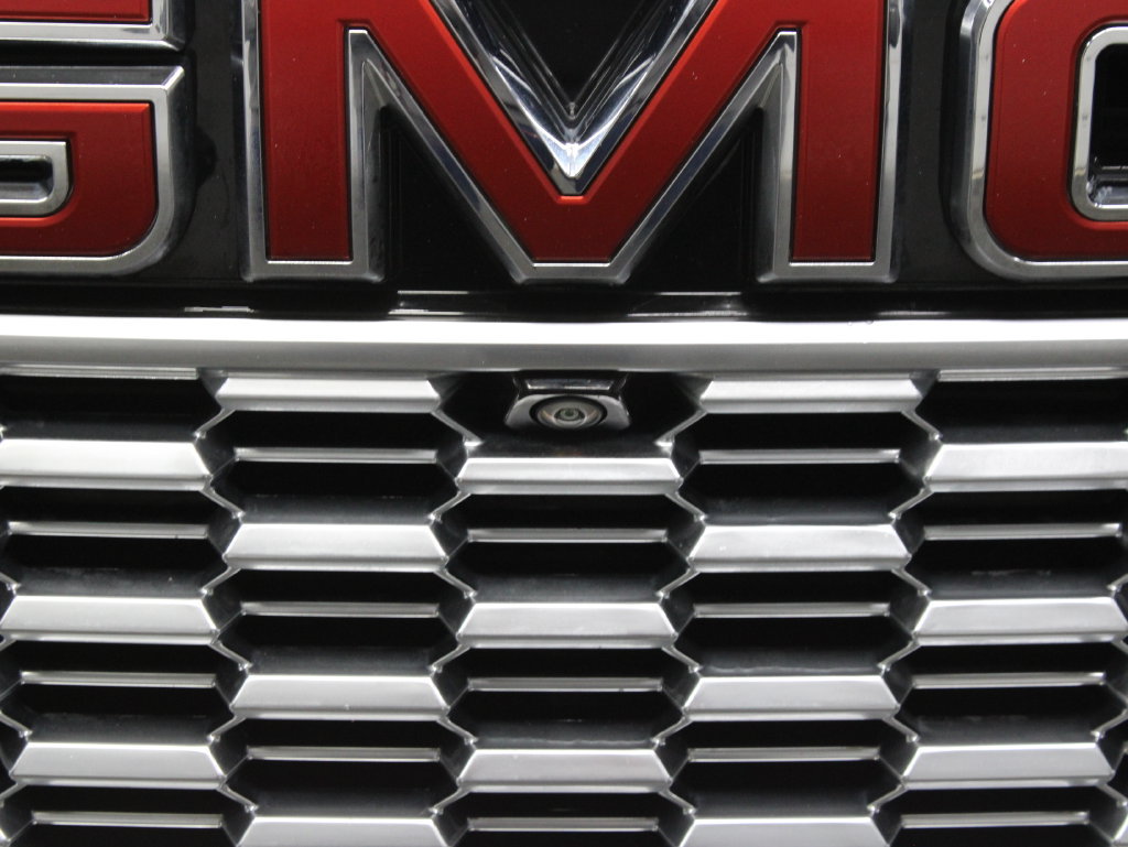 Used 2023 GMC Yukon XL Denali AWD/4WD image 57