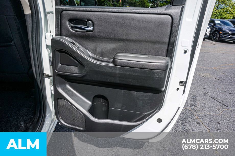 Used 2023 Nissan Frontier SV image 54