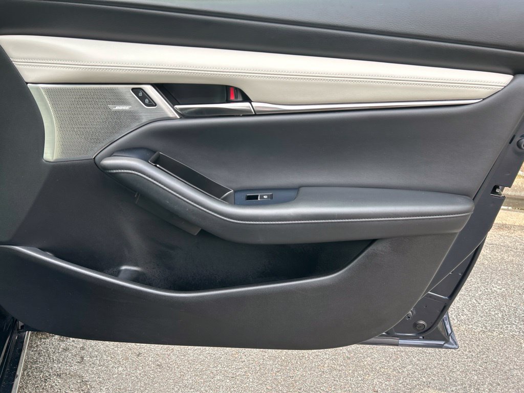 Used 2020 MAZDA MAZDA3 Sedan w/ Premium Package FWD image 33