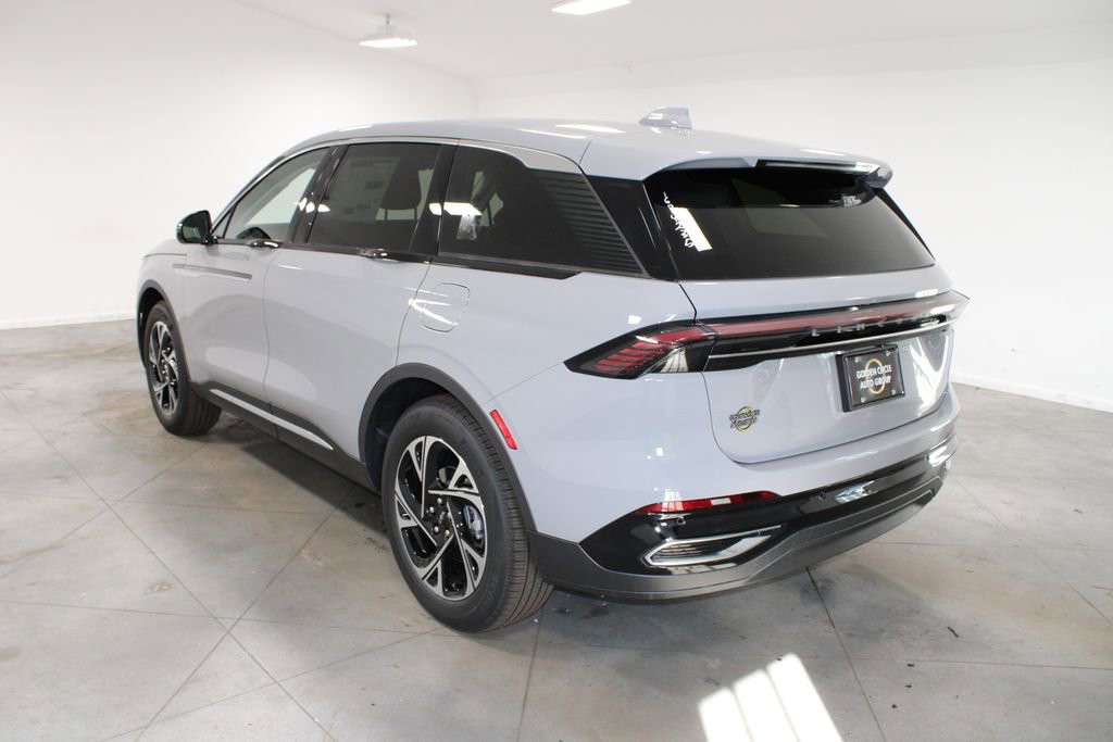 New 2026 Lincoln Nautilus Premier AWD/4WD image 6