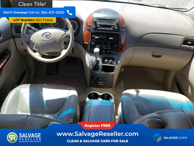 Used 2004 Toyota Sienna XLE w/ XLE Pkg 17 AWD/4WD image 11