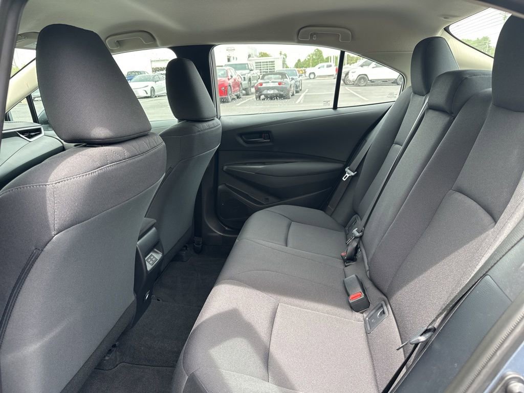 Certified 2025 Toyota Corolla LE FWD image 27