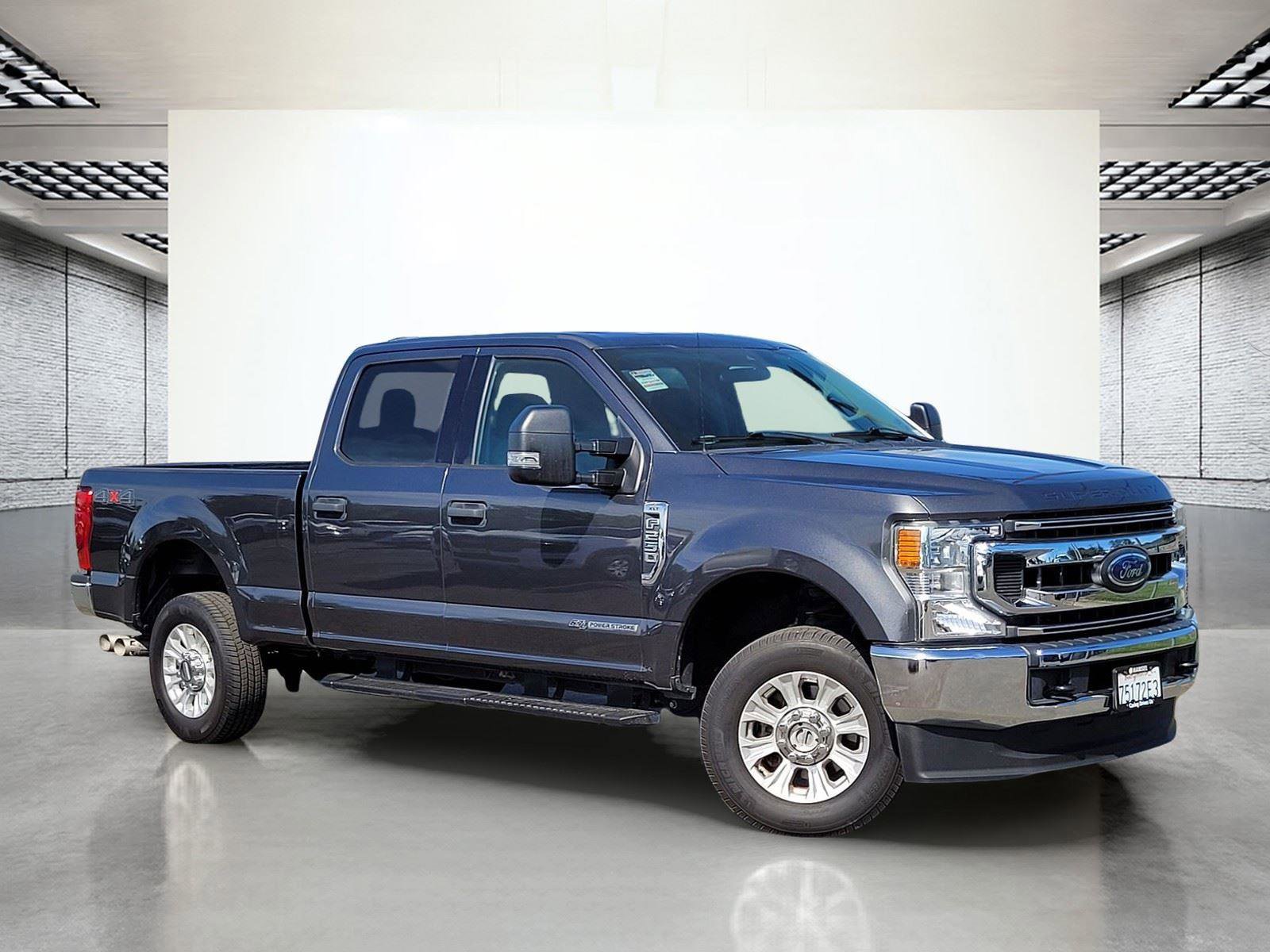 Used 2020 Ford F250 XLT image 2