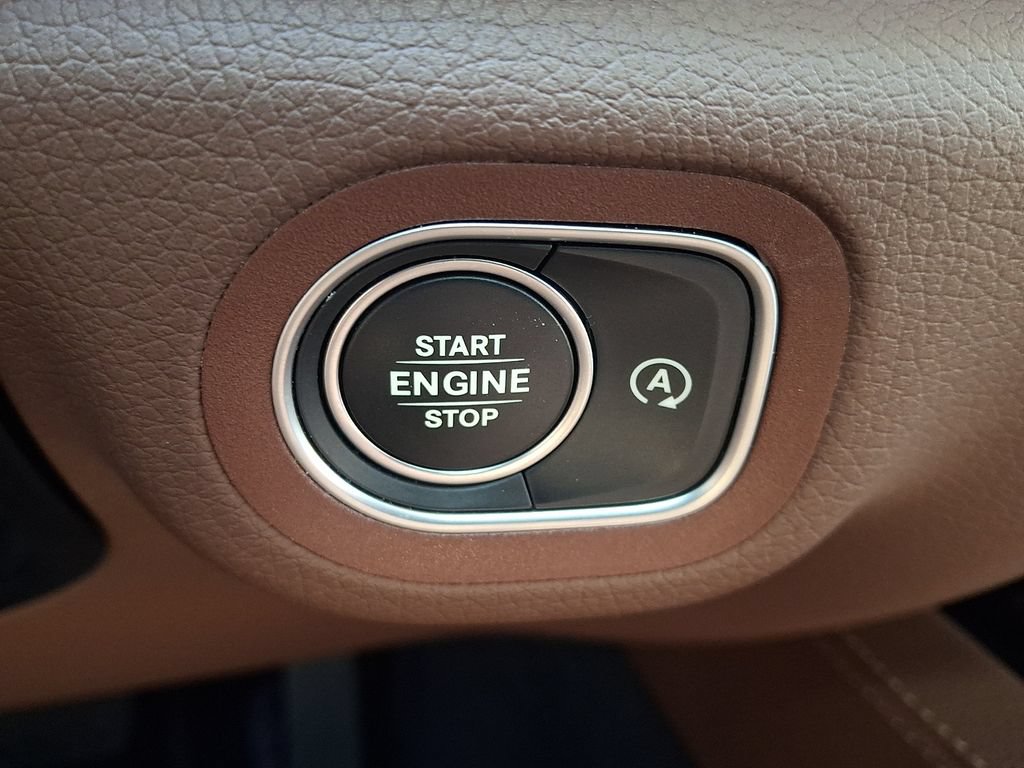 Used 2024 Mercedes-Benz GLE 450 4MATIC image 23