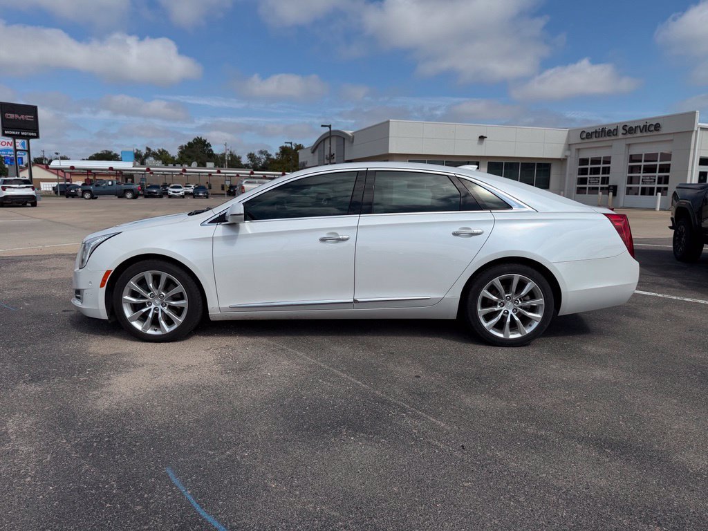 Used 2016 Cadillac XTS Luxury w/ Driver Awareness Package FWD image 7